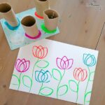 Peindre Des Tulipes Avec Des Rouleaux De Papier Toilette Activit Maman Sur Le Fil