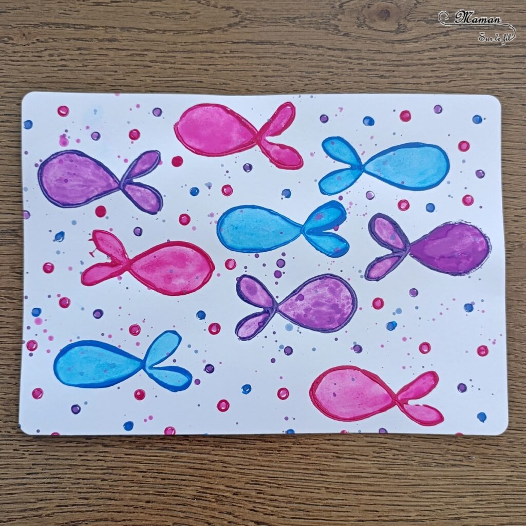 Peindre des poissons avec un rouleau de PQ en carton : activité créative, récup' et manuelle enfants - Peinture avec des rouleaux de papier toilettes en carton et des pailles - Peinture éclaboussée et aquarelle - Recyclage et surcyclage - Thème animaux marins, poissons, été, aquarium, mer, océan - Bricolage sympa et facile - Arts visuels Maternelle et cycle 2 - Arts visuels et atelier Maternelle et élémentaire - Créativité - Cycle 1 ou 2 - tutoriel photos et vidéo - mslf