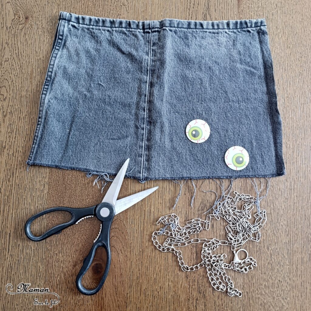 Fabriquer une méduse Rock'n Roll en récup' de jean et chaînes : activité créative, récup' et manuelle enfants - Recyclage de chutes d'un pantalon en jean et de chaînettes - Découpage, collage, Bricolage décoration DIY - Recyclage, surcyclage - Thème animaux marins, méduses, été, mer, océans - Bricolage sympa et facile - Arts visuels Maternelle et cycle 2 - Maternelle et élémentaire - Créativité - Cycle 1 ou 2 - tutoriel photos - mslf