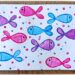 Peindre des poissons avec un rouleau de PQ en carton : activité créative, récup' et manuelle enfants - Peinture avec des rouleaux de papier toilettes en carton et des pailles - Peinture éclaboussée et aquarelle - Recyclage et surcyclage - Thème animaux marins, poissons, été, aquarium, mer, océan - Bricolage sympa et facile - Arts visuels Maternelle et cycle 2 - Arts visuels et atelier Maternelle et élémentaire - Créativité - Cycle 1 ou 2 - tutoriel photos et vidéo - mslf