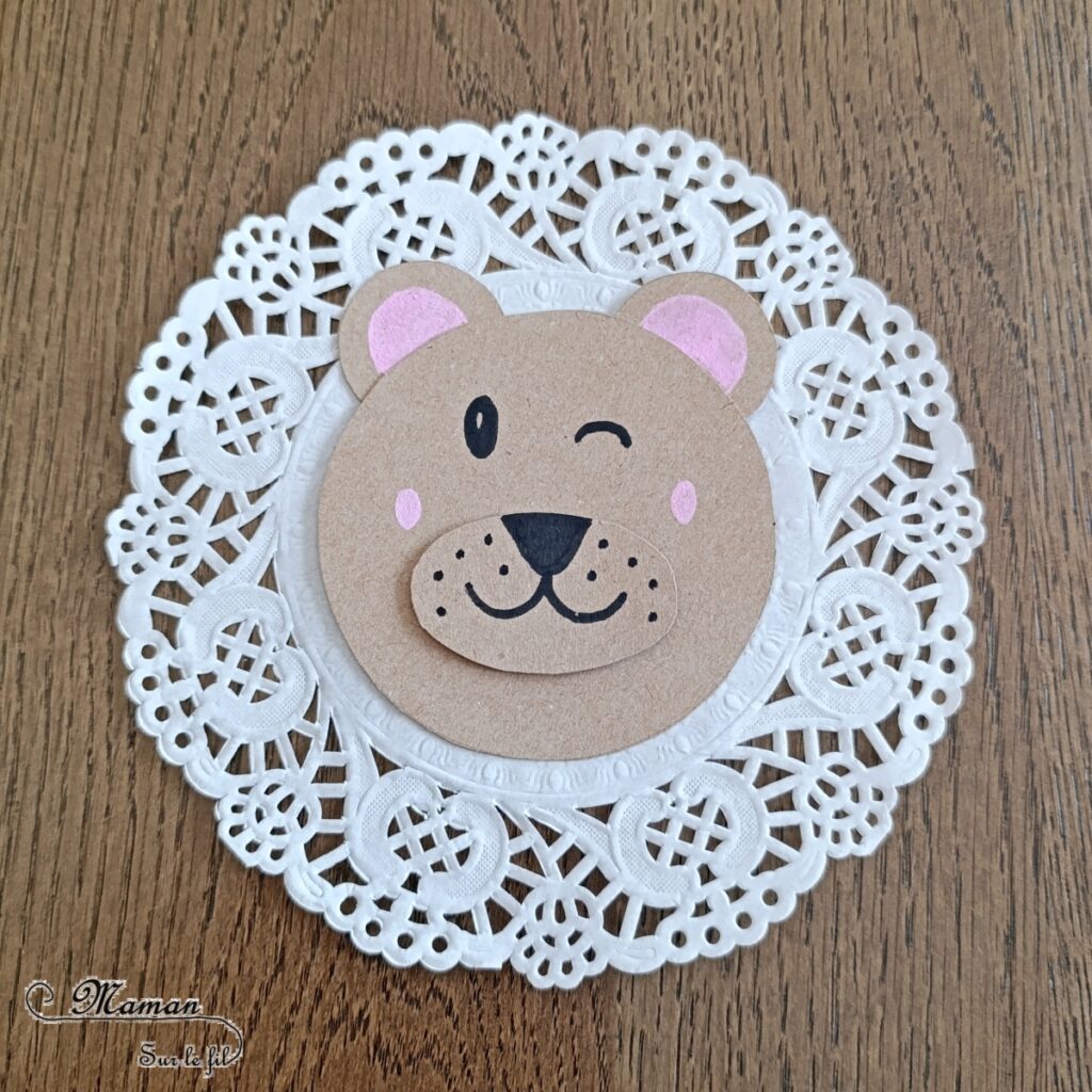 Créer des lions en napperons et en carton : activité créative, récup' et manuelle enfants - Recyclage, surcyclage de carton - Crinière faite avec la broderie du napperon - Découpage, collage, géométrie, compas, cercles - Thème animaux de la savane, Afrique - Bricolage sympa et facile - Arts visuels Maternelle et cycle 2 - Maternelle et élémentaire - Créativité - Cycle 1 ou 2 - tutoriel photos - mslf