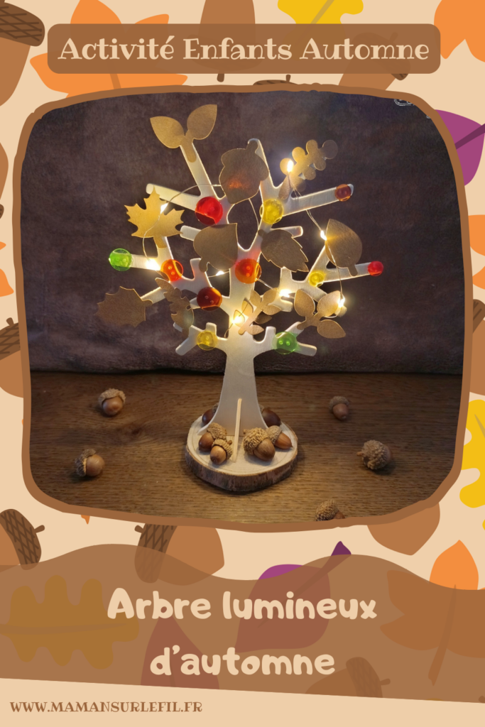 Fabriquer un arbre lumineux d'automne : activité créative et manuelle enfants -Tutoriel et tout le matériel vient de chez 10 Doigts - Arbre en bois, gommettes, boutons, guirlande lumineuse et glands - Nature, bricolage, DIY, décoration automnale Fait maison - Kit tout compris - Thème automne, forêt, 4 saisons - Bricolage sympa et facile - Arts visuels Maternelle et cycle 2 - Maternelle et élémentaire - Créativité - Cycle 1 ou 2 - tutoriel photos - mslf