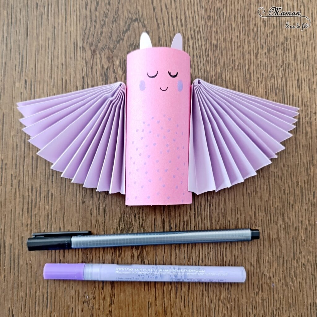 Fabriquer une chauve-souris avec un rouleau de papier toilette : activité créative, manuelle et récup' enfants - Recyclage, surcyclage d'un rouleau de PQ - Pliage de papier en éventail - Bricolage girly et mignon - Découpage, collage - Thème Halloween, animaux volants, animaux de la forêt - Bricolage et décoration sympa et facile - Arts visuels Maternelle et cycle 2 - Maternelle et élémentaire - Créativité - Cycle 1 ou 2 - tutoriel photos - mslf