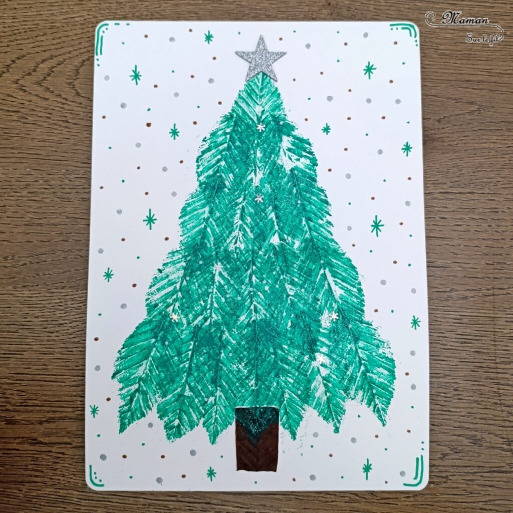 Peindre un sapin en empreintes de feuilles mortes : activité créative, nature, peinture, récup' et manuelle enfants - Technique de peinture avec de la gouache en stick et des feuilles d'automne - Land art avec nature - Paillettes avec gel pailleté hiver - Décoration - Thème Transition entre automne, hiver et Noël, arbres - Bricolage et décoration sympa et facile - Arts visuels Maternelle et cycle 2 - Maternelle et élémentaire - Créativité - Cycle 1 ou 2 - tutoriel photos - mslf