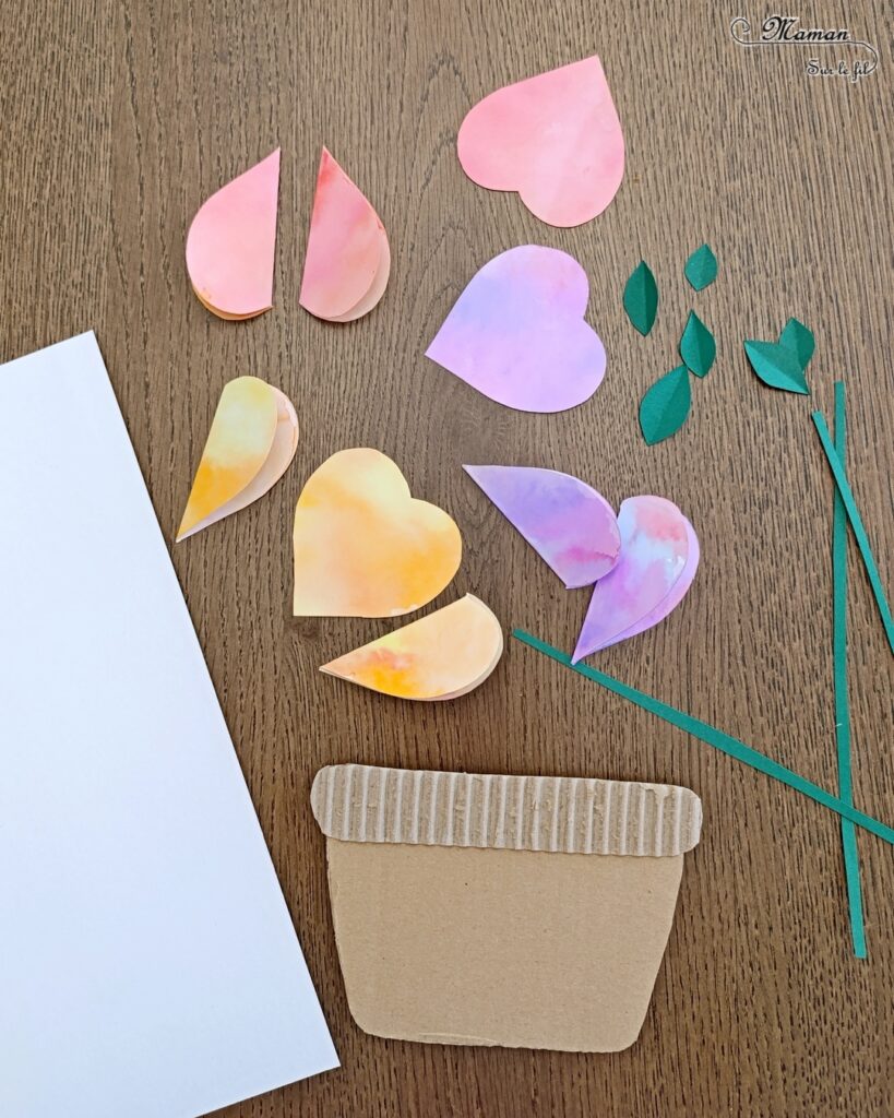 Créer des tulipes avec du papier aluminium et des feutres : activité créative et manuelle enfants - Technique du coloriage sur papier aluminium et eau - Pulvérisateur - Tulipes en collage de 3 coeurs - Relief, 3D - Pot en récup' de carton déchiré et épais - Perforatrice Coeur - Découpage collage - Thème fleurs, printemps, jardin, Pâques et nature - Couleurs pastels et type aquarelle - Bricolage et décoration sympa et facile - Arts visuels maternelle et élémentaire - Cycles 1 et 2 - Créativité - tutoriel photos - mslf