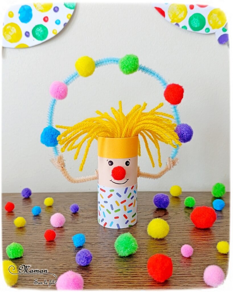 Fabriquer un clown qui jongle en récup' : activité créative, récup' et manuelle enfants - Recyclage, surcyclage de rouleau de papier toilette, PQ en carton - Papier coloré - Jonglage avec fil chenille et pompons - Nez rouge en pompon et cheveux en laine - Bricolage rigolo, ludique et coloré pour un thème Carnaval, Mardi Gras ou Cirque - Bricolage et décoration sympa et facile - Arts visuels Maternelle et cycle 2 - Maternelle et élémentaire - Créativité - Cycle 1 ou 2 - tutoriel photos - mslf